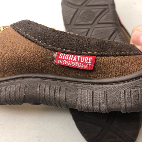 Signature by Levi Strauss Brown Men's 7/8 house slipper mules faux fur lined - Picture 6 of 6